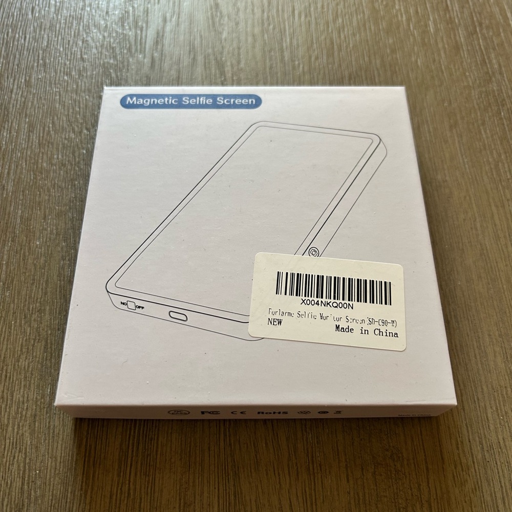 Magnetic Phone Selfie Monitor NIB